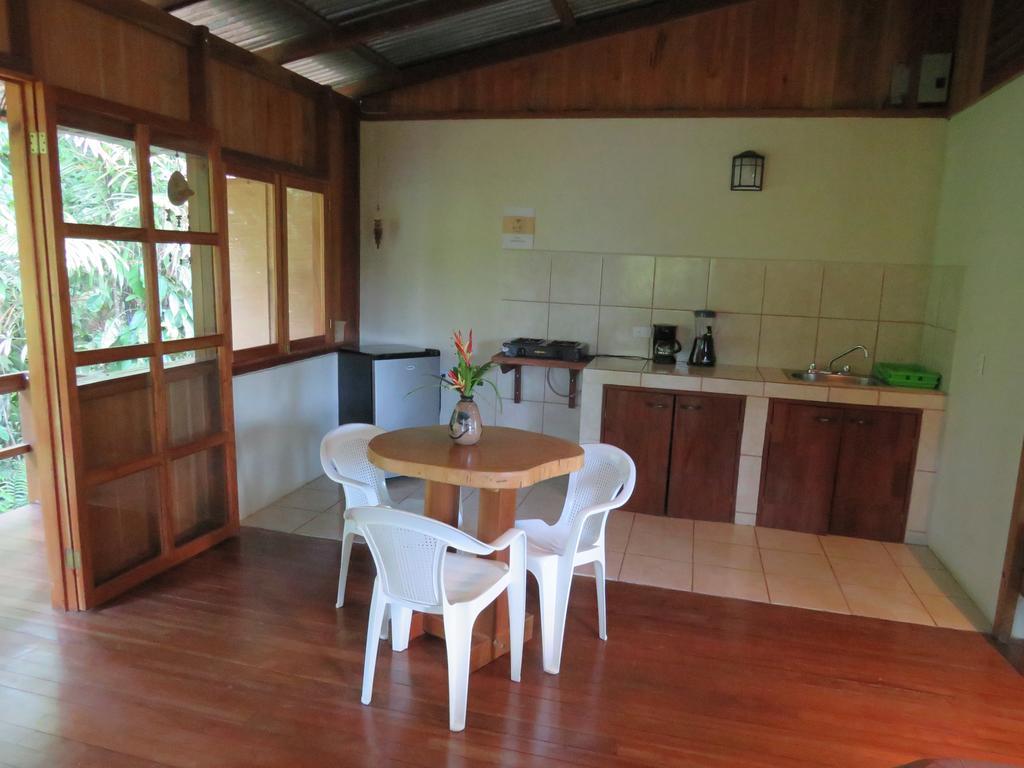 Cabanas Bajo Bosque Drake Drakes Bay Екстериор снимка